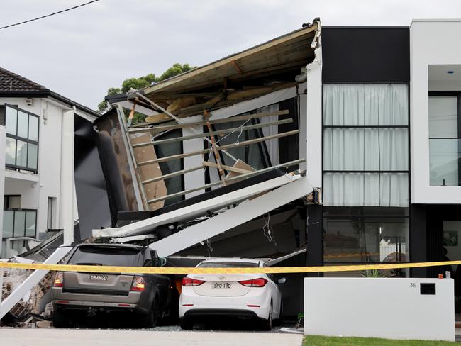 SYDNEY, AUSTRALIA - NewsWire Photos APRIL 7, 2023: The scene of a house collapse on Norman St in Condell Park. A family is lucky to be alive after their home collapsed overnight.Picture: NCA NewsWire / Damian Shaw