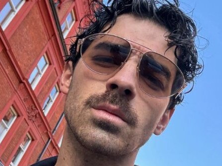Joe Jonas calls outs Timothée Chalamet for ghosting him.