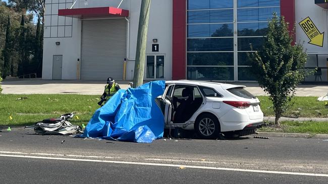 The aftermath of a horrific crash at Broadmeadows that killed two men on Tuesday. Picture: Regan Hodge
