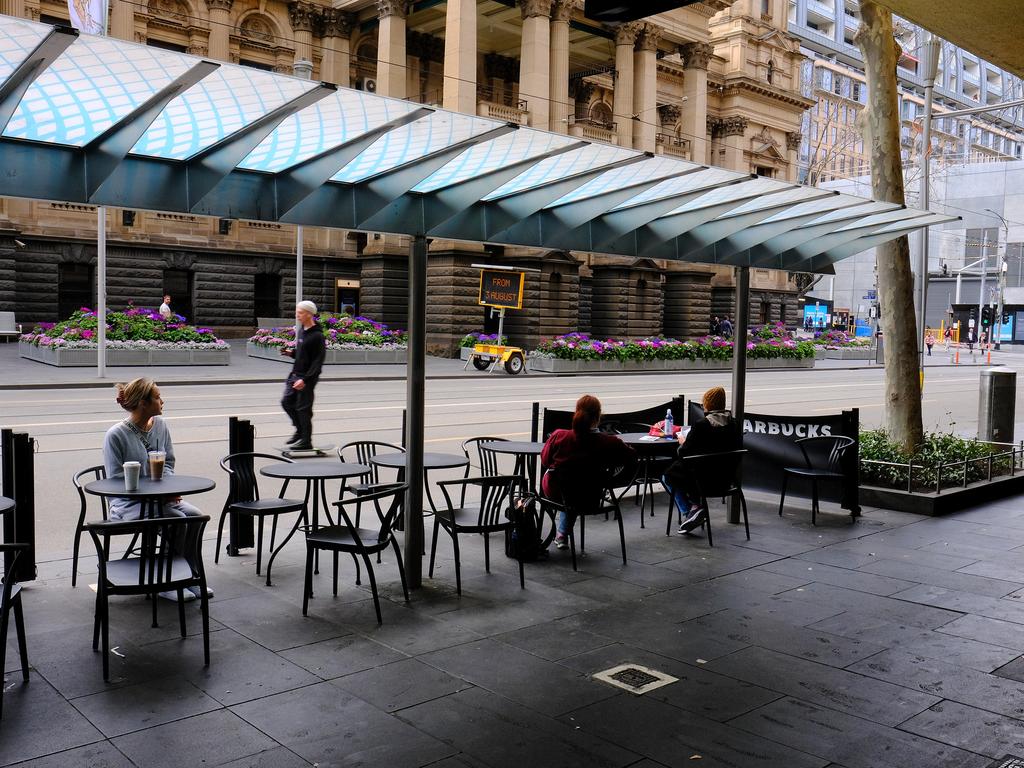 Businesses across Australia are feeling the pinch of employees working from home. Picture: NCA NewsWire / Luis Enrique Ascui