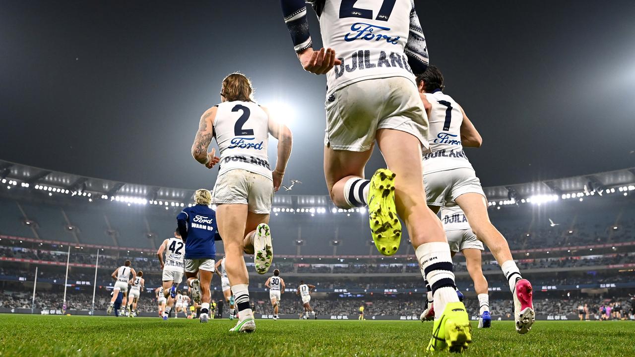 Afl News 2021 Victoria Covid Cases In Melbourne Exposure Sites List Mcg Carlton Blues Vs Geelong Cats