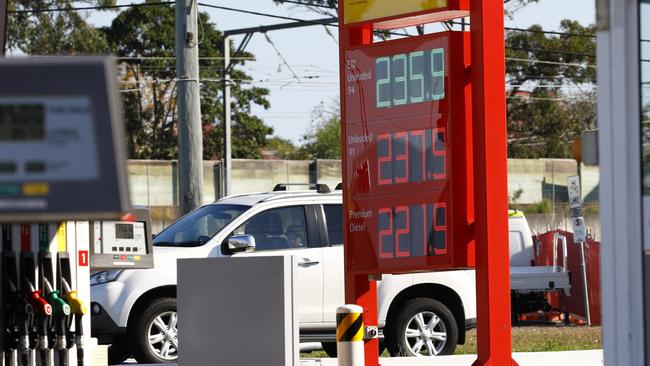 Motorists have experienced high petrol prices in the past few months. Picture: NewsWire/Tertius Pickard