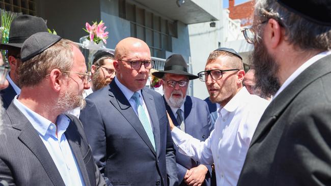 Peter Dutton visits the Adass Israel Synagogue, meeting with members from the Jewish Community. Picture: Brendan Beckett