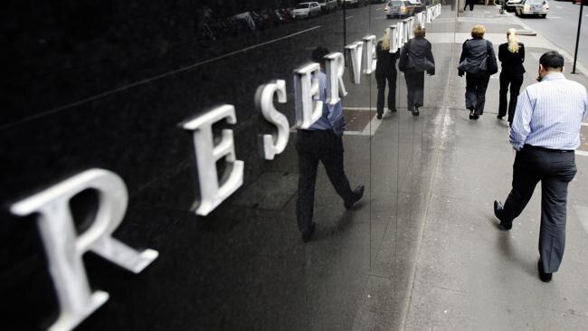 Reserve Bank calls on banks to pass the rates cut on