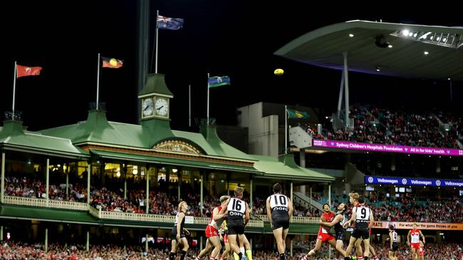 Sydney's Joel Amartey and Port Adelaide's Jeremy Finlayson during the AFL Round 4 match between the Sydney Swans and Port Adelaide Power at the SCG. Picture: Phil Hillyard