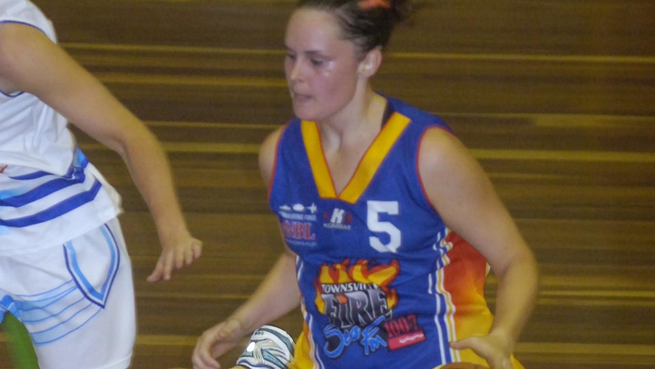 Wilson playing for Townsville Fire in 2007.