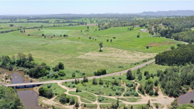 The State Government has asked the Gympie council if it wants to buy the land it owns at Travestion Crossing, a popular swimming spot.