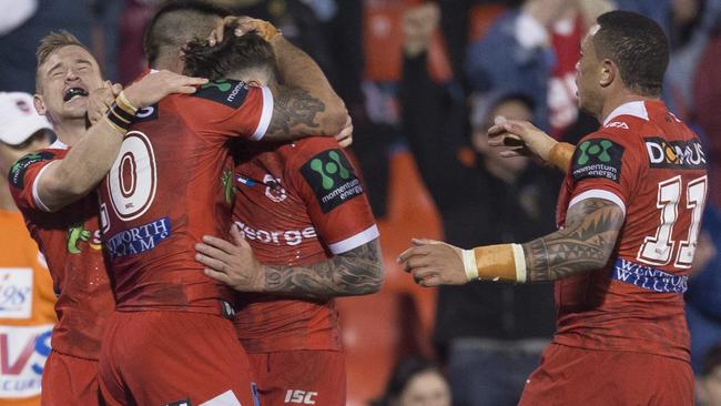 The Dragons overcame Josh Dugan’s absence to edge the Panthers.