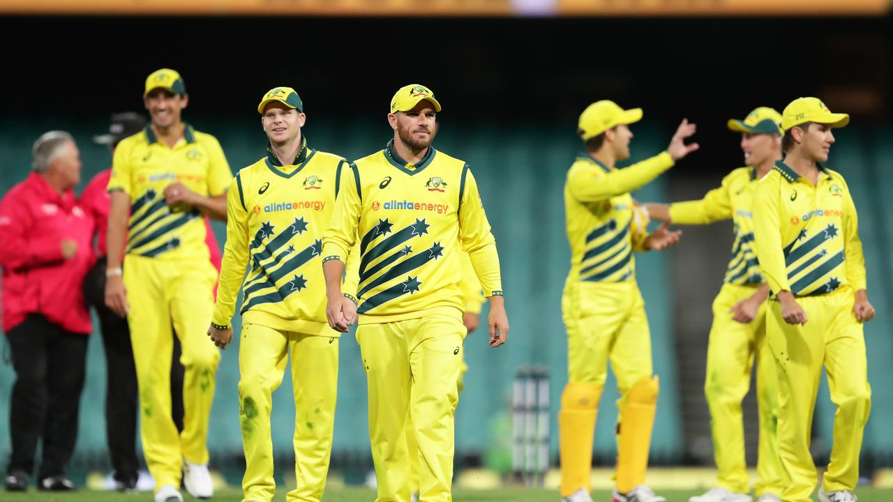 Australian cricket legend Allan Border has slammed Cricket Australia’s board following the axing of CEO Kevin Roberts.