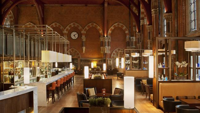 The former ticket hall at St Pancras, now the hotel’s Booking Office Bar and Restaurant.