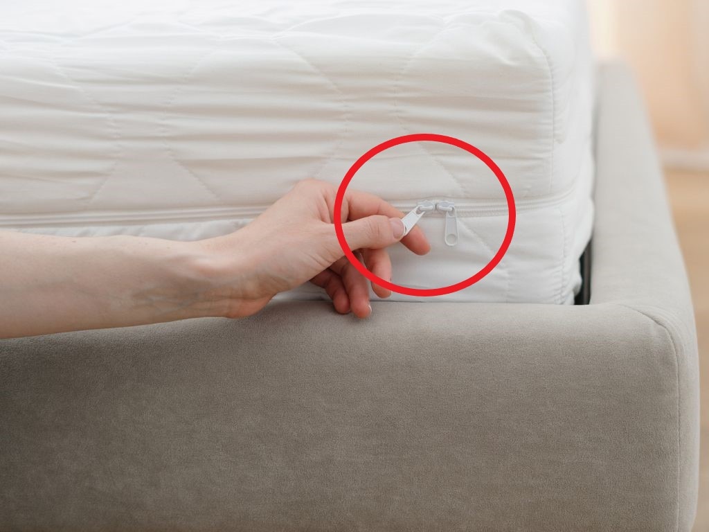 Do you prefer zippered covers or straps when fitting your bedding? Picture: iStock/brizmaker.