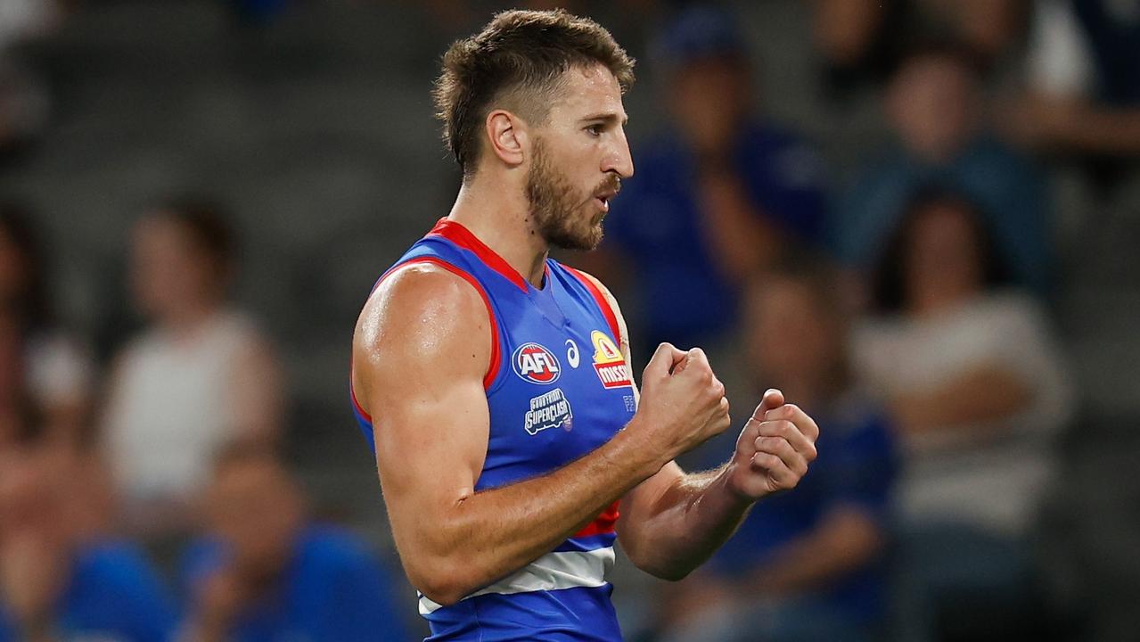 Western Bulldogs v North Melbourne, Marcus Bontempelli, lini depan