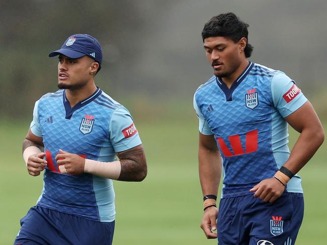 WENTWORTH FALLS, AUSTRALIA - MAY 21:  (L-R) Jacob Preston, Stephen Crichton, Spencer Leniu, Stefano Utoikamanu and Brian To'o warm up during a NSW Blues State of Origin squad training session at Blue Mountains Grammar School on May 21, 2025 in Wentworth Falls, Australia. (Photo by Matt King/Getty Images)