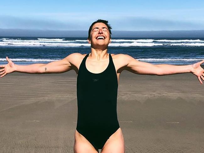 Francess Abbott stuns in rare new photo. Picture: instagram/FrancesAbbott