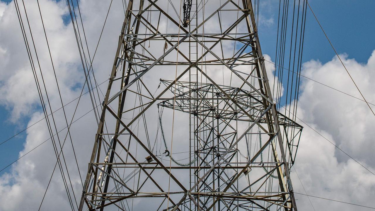 Qld faces huge bill to upgrade state’s high-voltage power lines | The ...