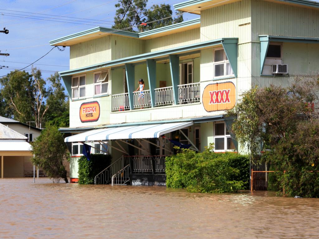 The Fitzroy Hotel in 2017 floods. Pic Tim Marsden