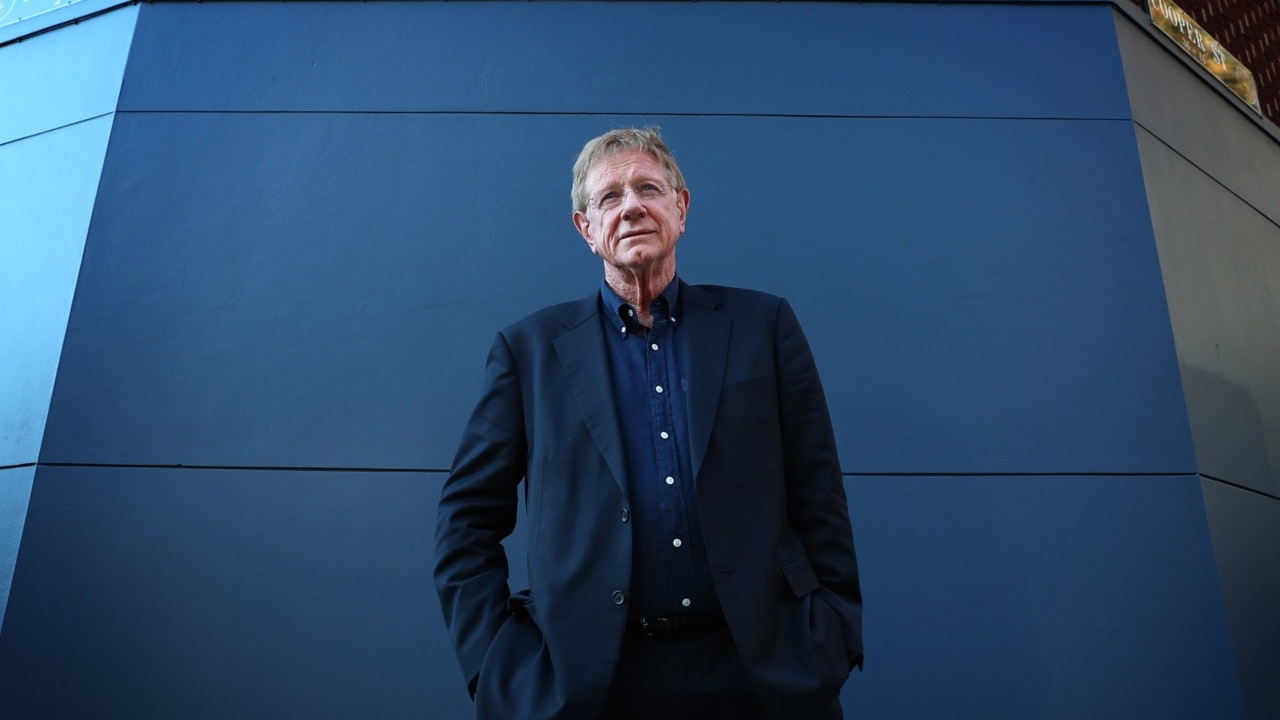 Kerry O'Brien rejects Order of Australia award in protest against Margaret Court