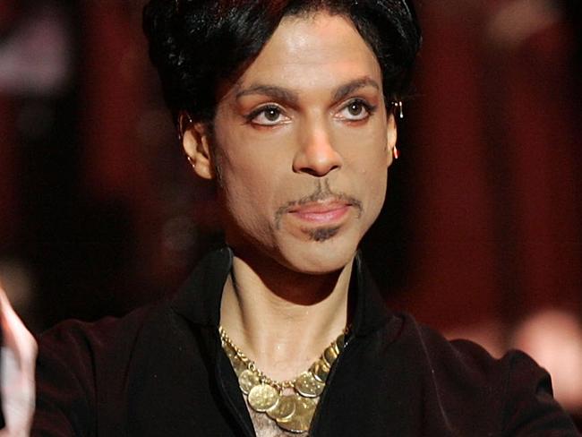 LOS ANGELES, CA - MARCH 19:  Musician Prince is seen on stage at the 36th NAACP Image Awards at the Dorothy Chandler Pavilion on March 19, 2005 in Los Angeles, California. Prince was honored with the Vanguard Award.  (Photo by Kevin Winter/Getty Images)