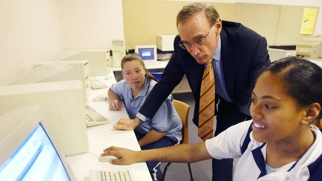 Carr pictured visiting his old School in Matraville