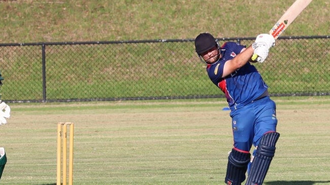 Aiden McKenna batting for Long Island. Picture: Laurie Hall