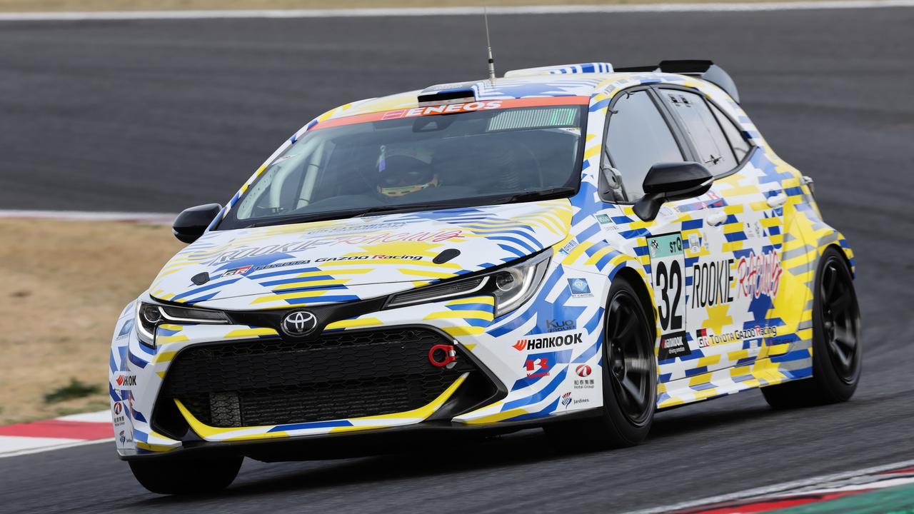 Toyota’s Corolla racer uses a hydrogen powered internal combustion engine.