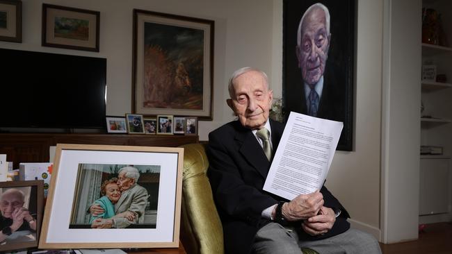 99-year-old Holocaust survivor Abram Goldberg at home. Picture: Alex Coppel