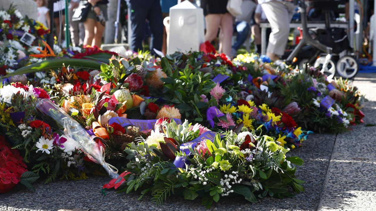 Anzac Day in Cairns gallery | The Cairns Post