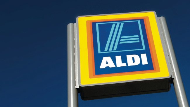 Aldi removes artificial colours from food | The Courier Mail