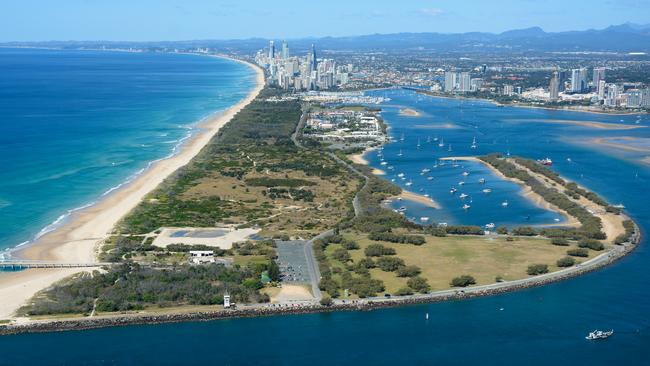 On the eve of the 2012 council elections, Mayor Tom Tate threw his weight behind the idea of building a cruise ship terminal on The Spit.