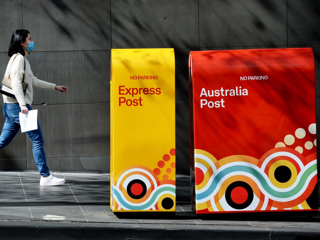 The pause won’t impact collections from street posting boxes. Picture: NCA NewsWire / Andrew Henshaw