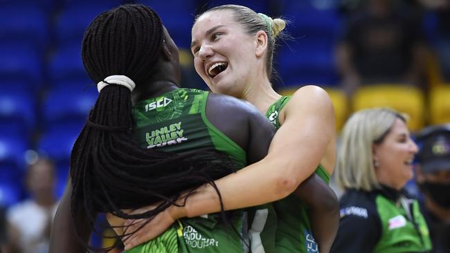 Courtney Bruce (right) and Fever clubmate Sunday Aryang will both compete in the Quad Series and could form a formidable combination for the Diamonds. Photo: Getty Images