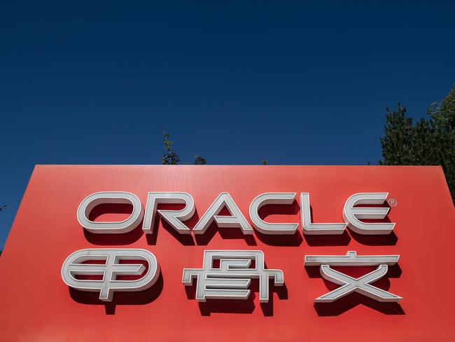 Oracle company signage is seen in front of the US-based technology company's office building in Beijing on September 16, 2020. - Silicon Valley tech giant Oracle is "very close" to sealing a deal to become the US partner to Chinese-owned video app TikTok to avert a ban in the United States, President Donald Trump said. (Photo by NICOLAS ASFOURI / AFP)