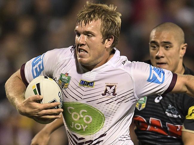 SYDNEY, AUSTRALIA - SEPTEMBER 04: Jake Trbojevic of Manly makes a break during the round 26 NRL match between the Penrith Panthers and the Manly Sea Eagles at Pepper Stadium on September 4, 2016 in Sydney, Australia. (Photo by Brett Hemmings/Getty Images)