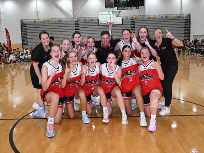 Mackay Meteorettes have been crowned victorious in the under-18 Queensland State Championships held on the Gold Coast. Picture: Mackay Meteorettes.