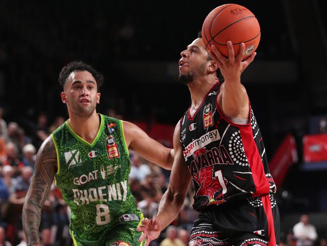 Tyler Harvey’s circus tricks were a thing of beauty for the Hawks. Picture: Getty Images