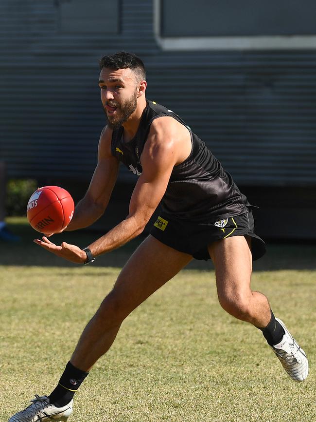 Shane Edwards trains on Friday. Photo: Quinn Rooney/Getty Images