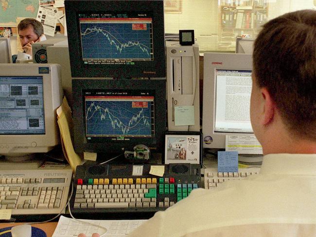 Oct 19 2000 generic currency trading  picAdam/Smith - room traders companies technology computers hardware