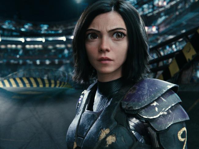 A performance captured Rosa Salazar as fighting cyborg Alita in Alita: Battle Angel.