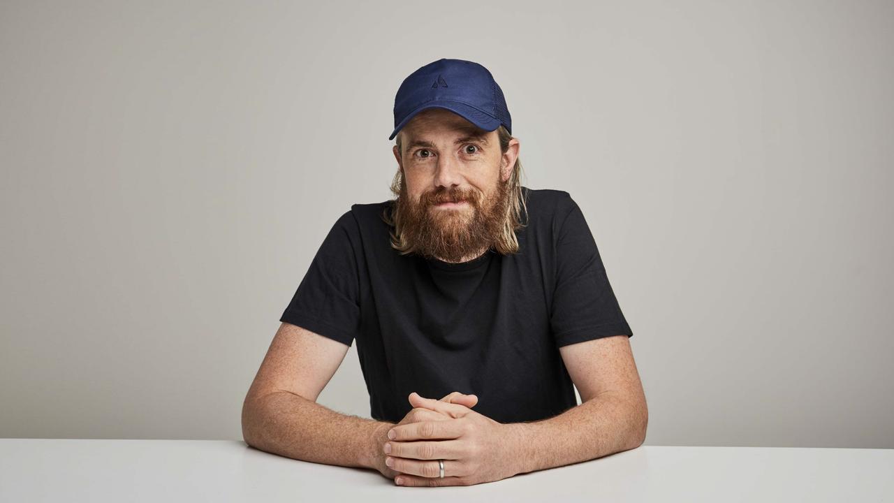 AGL Energy accuses Mike Cannon Brookes of making false claims