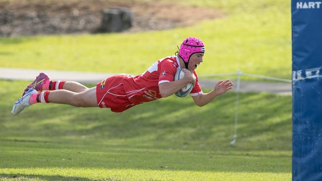 Central North’s Frazer Penberthy scoring. Pictures: Julian Andrews.