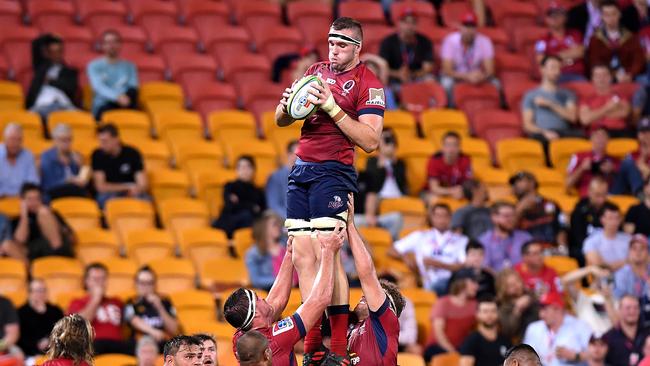 Izack Rodda competes at the lineout.