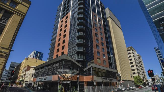 Peppers is one of Adelaide’s main medi-hotels. Picture: NCA NewsWire / Roy VanDerVegt.