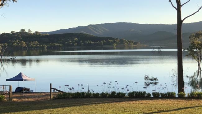 READER PIX.  Beverley MayEmail address Bevmay@netspace.net.auContact number 0412394402Suburb DonvaleLocation of photo Lake Eildon, Mansfield VicTime of photo 7.30pm