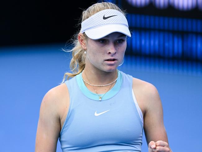 ADELAIDE, AUSTRALIA - JANUARY 06: Emerson Jones of Australia  celebrates a point  in her match against  Xinyu Wang of China  during day one of the 2025 Adelaide International at Memorial Drive on January 06, 2025 in Adelaide, Australia. (Photo by Mark Brake/Getty Images)