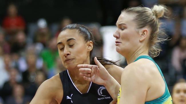 Maria Folau of New Zealand and Courtney Bruce of Australia challenge for the ball during the Constellation Cup last year. 