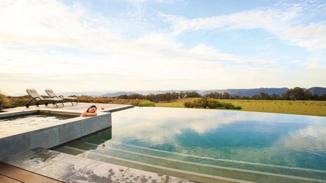6. Spicers Peak LodgeFor many years, this property has been the benchmark in the region. Why we love it: it sits at 1100 metres above sea level and its suites and lodges are laid out around a central chalet, whose architecture echoes the mountain surrounds. What to consider: this is five-star luxury at five-star prices.What features does Spicers Peak Lodge have:The Spa Anise with its open stone fireplace does a hot stone massage you’ll remember for yearsThe Peak restaurant blends French technique with local ingredients such as Kangaroo Island marron and Red Gum lamb rack. Spicers also does a Scenic Rim hiking trail that melds high-end luxe with pristine bushwalking.What you need to know: if you’re more of a resort person than a nature person, Spicers bridges the gap in fine style. There are just 10 suites and two private lodges so it feels like you’re staying at a (wealthy) mate’s estate. Be sure to explore the Main Range National Park while you're in the 'hood.Book at Escape Deals For more great places to stay in the Scenic Rim, click here
