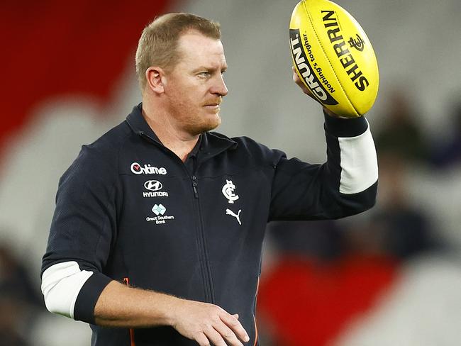 MELBOURNE, AUSTRALIA - MAY 08: Blues head coach Michael Voss is seen before the round eight AFL match between the Carlton Blues and the Adelaide Crows at Marvel Stadium on May 08, 2022 in Melbourne, Australia. (Photo by Daniel Pockett/Getty Images)