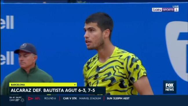 Carlos Alcaraz crushes Roberto Bautista Agut to make quarters