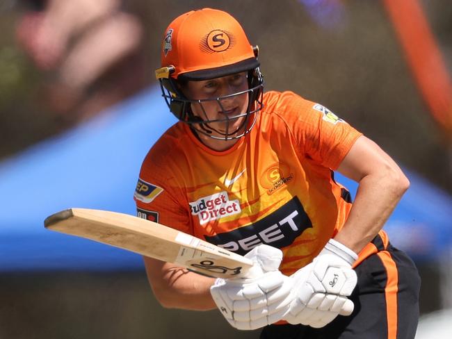 PERTH, AUSTRALIA - OCTOBER 30: Sophie Devine of the Scorchers bats during the Women's Big Bash League match between the Perth Scorchers and the Adelaide Strikers at Lilac Hill, on October 30, 2021, in Perth, Australia. (Photo by Paul Kane/Getty Images)