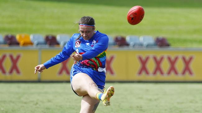 Bulldog's Jade Ransfield kicks the ball in the annual AFL Cairns Women's pride match game between the Manunda Hawks and the Centrals Trinity Beach Bulldogs at Cazalys Stadium. Picture: Brendan Radke